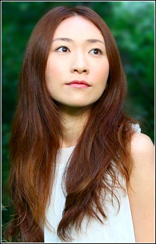 Foto Staf/Seiyuu Suara
