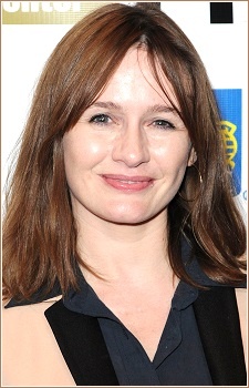 Foto Seiyuu Emily Mortimer