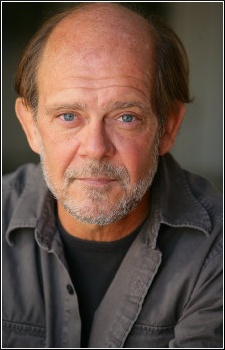 Foto Seiyuu Dave Florek