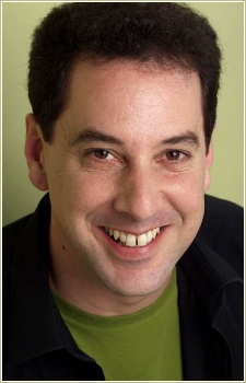 Foto Seiyuu Louis Chirillo