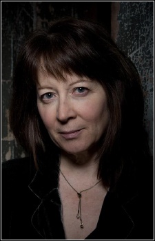 Foto Seiyuu Teresa Gallagher