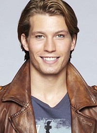 Foto Seiyuu Raúl Richter