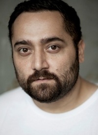 Foto Seiyuu Kailas Mahadevan