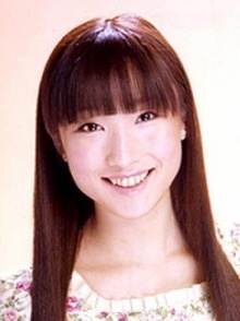 Foto Seiyuu Yui Ariga
