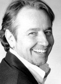 Foto Seiyuu Edoardo Nevola