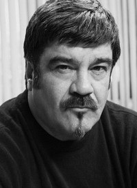 Foto Seiyuu Francesco Pannofino