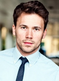 Foto Seiyuu Michael Ernst