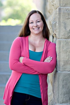 Foto Seiyuu Lori Bachynski