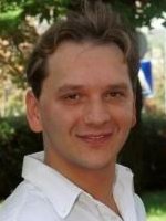 Foto Seiyuu Zoltán Fekete