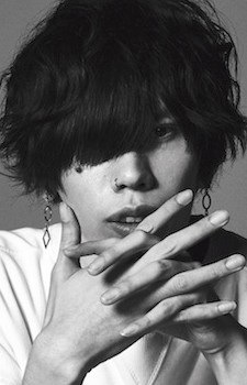 Foto Kenshi Yonezu