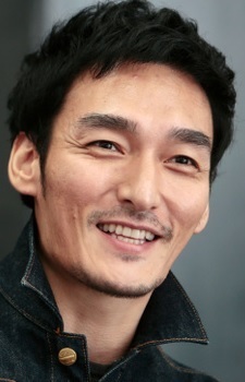 Foto Tsuyoshi Kusanagi