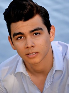 Foto Seiyuu Christopher Llewyn Ramirez