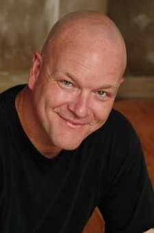 Foto Seiyuu Josh Morrison