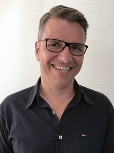 Foto Seiyuu Frank Schaff