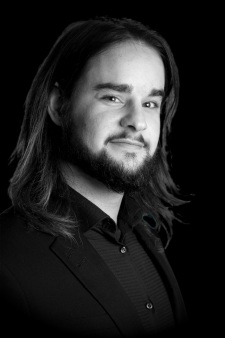 Foto Seiyuu Vincent Fallow