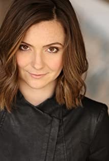 Foto Seiyuu Avrielle Corti