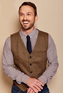 Foto Seiyuu Adam McArthur