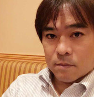 Foto Staf/Seiyuu Manabu Okamoto