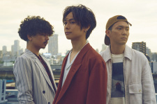 Foto Staf/Seiyuu Omoinotake