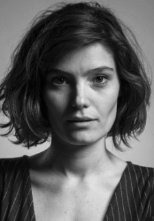 Foto Seiyuu Fanny Dumont