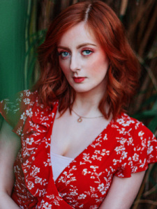 Foto Seiyuu Julia Koep