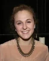 Foto Seiyuu Hope Endrenyi