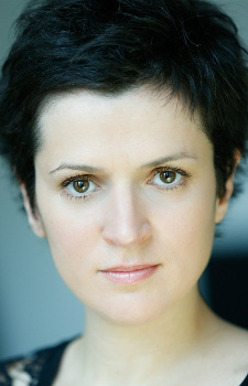 Foto Seiyuu Delphine Saroli