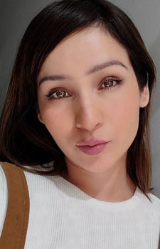 Foto Seiyuu Jennifer Zamora