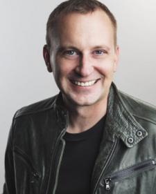 Foto Seiyuu Jeff Swearingen