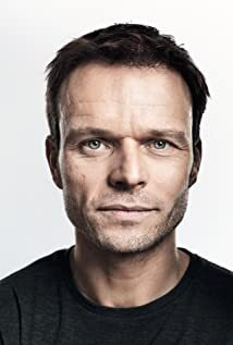 Foto Seiyuu Alec Newman