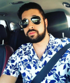 Foto Seiyuu Carlos Reynoso