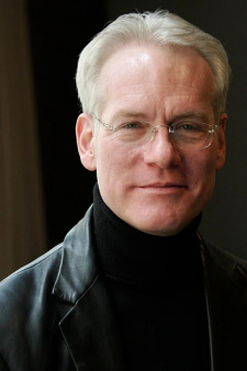 Foto Seiyuu Nathan Price