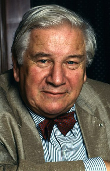 Foto Seiyuu Peter Ustinov