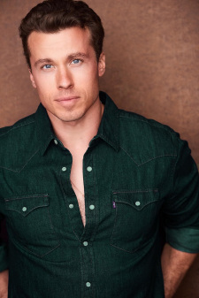 Foto Seiyuu Kaiser Johnson