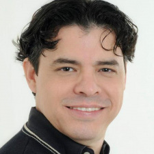 Foto Seiyuu Salvador Pérez