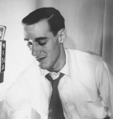 Foto Seiyuu Robert V. Barron