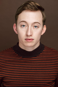 Foto Seiyuu Sam Krochmal