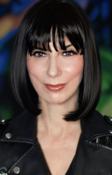 Foto Seiyuu Tara Langella