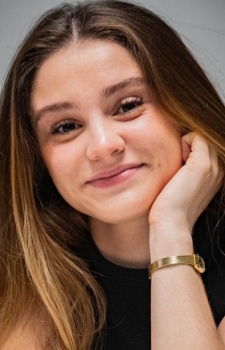 Foto Seiyuu Coralie Thuilier