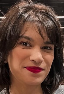 Foto Seiyuu Isabela Alcântara