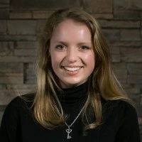 Foto Seiyuu Sarah Ann Dafoe