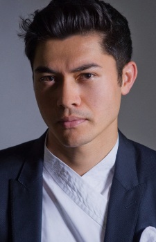 Foto Seiyuu Henry Golding