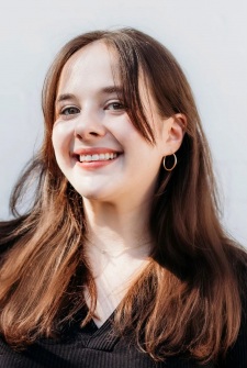 Foto Seiyuu Mia Azuaje