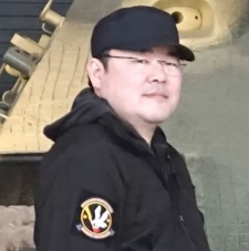 Foto Staf/Seiyuu Takaaki Suzuki